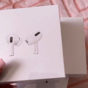 AirPod Pros
